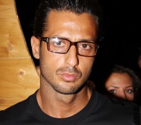 Fabrizio Corona carabiniere in tv?