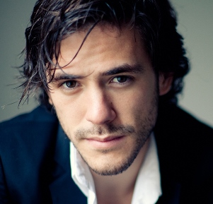 ''C'� Genova nel mio cuore''. Intervista al cantautore italo-inglese JACK SAVORETTI 