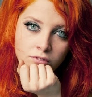 NOEMI: Niente fave e pecorino, stavolta canto