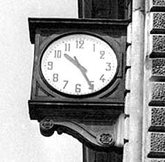 Parlamento in vacanza o a lavorare? E per chi?